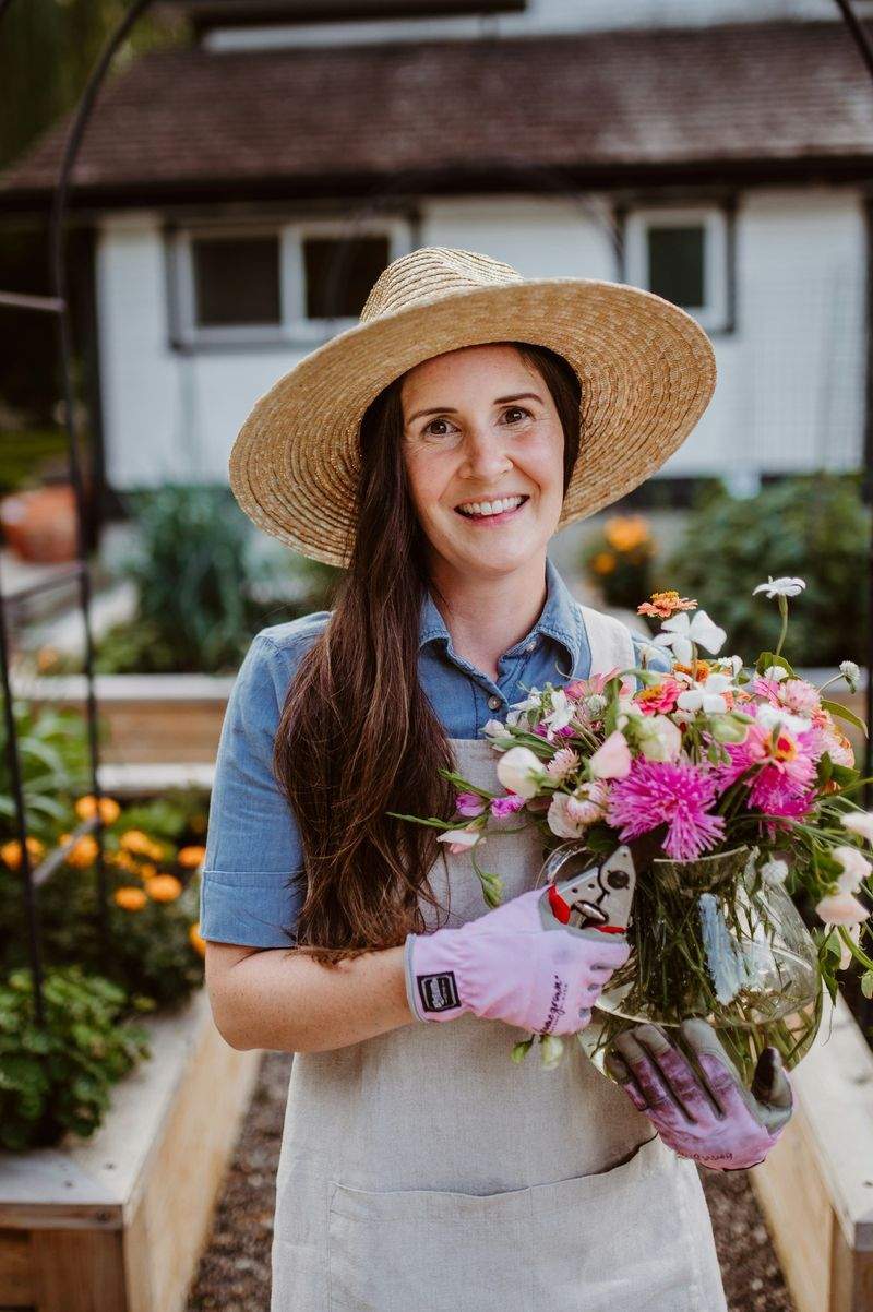 Seasonal Garden Refresh Workflow